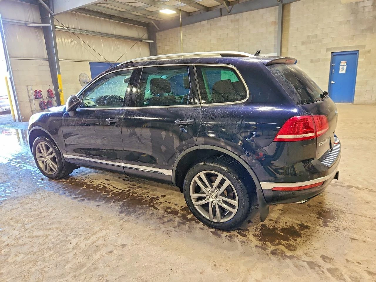 VW Touareg SPORT , снимка 5 - Автомобили и джипове - 54667750