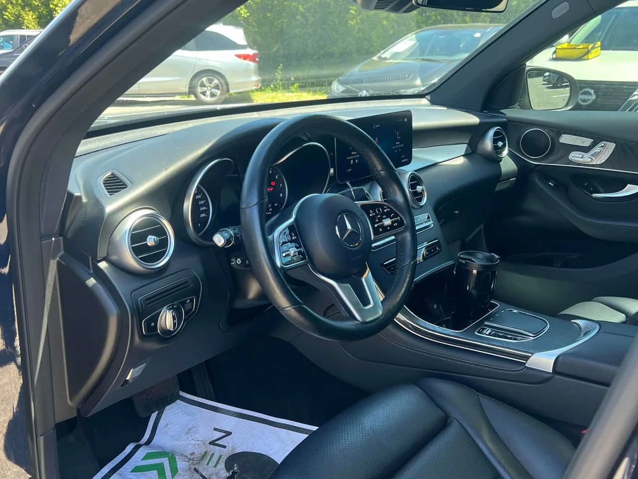 Mercedes-Benz GLC * 300 * CARFAX * ЦЕНА ДО БГ, снимка 6 - Автомобили и джипове - 54989034