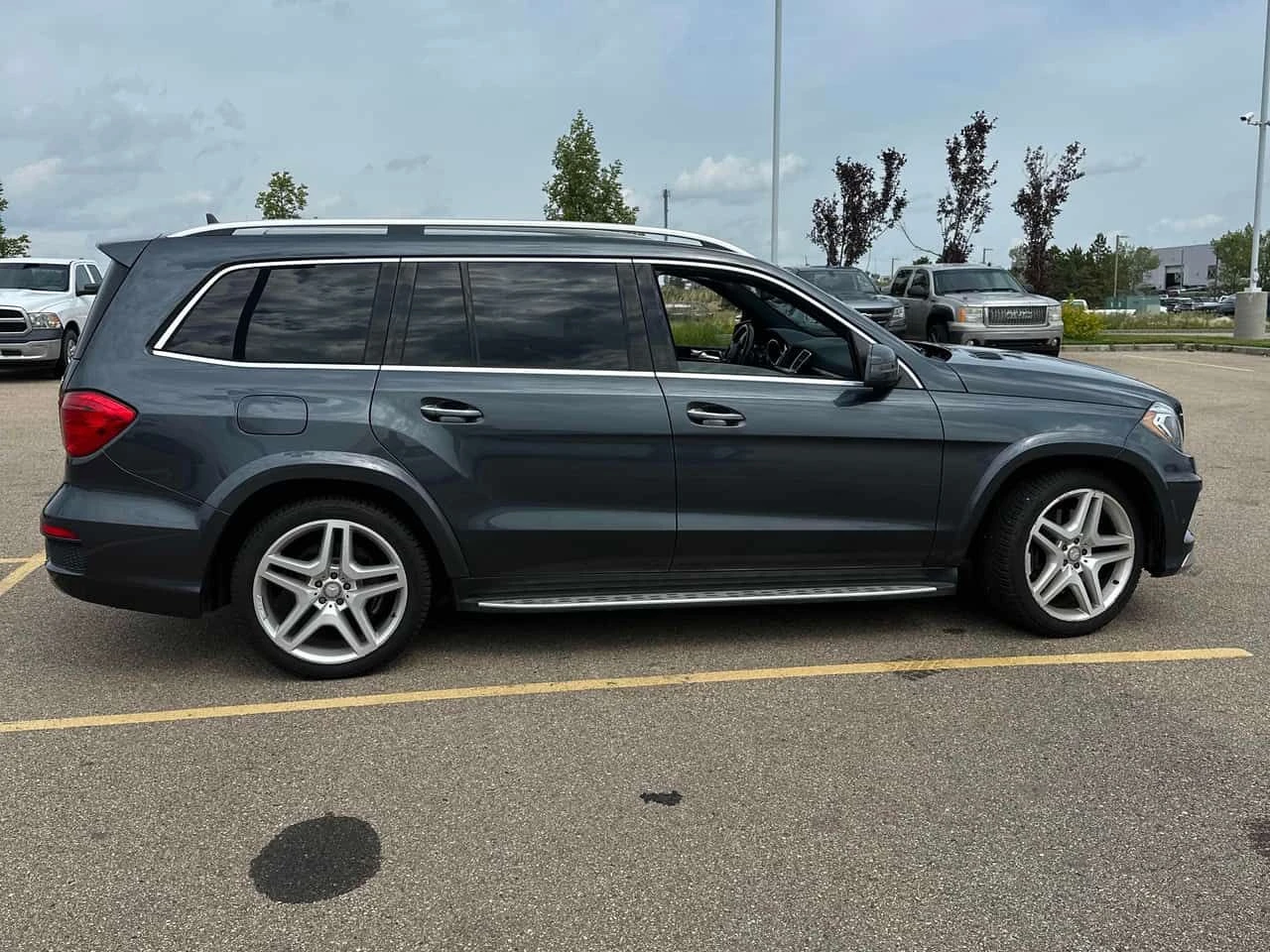 Mercedes-Benz GL 350 4MATIC * AMG PACK* 360 КАМЕРА* ПАНОРАМА* , снимка 4 - Автомобили и джипове - 55569428