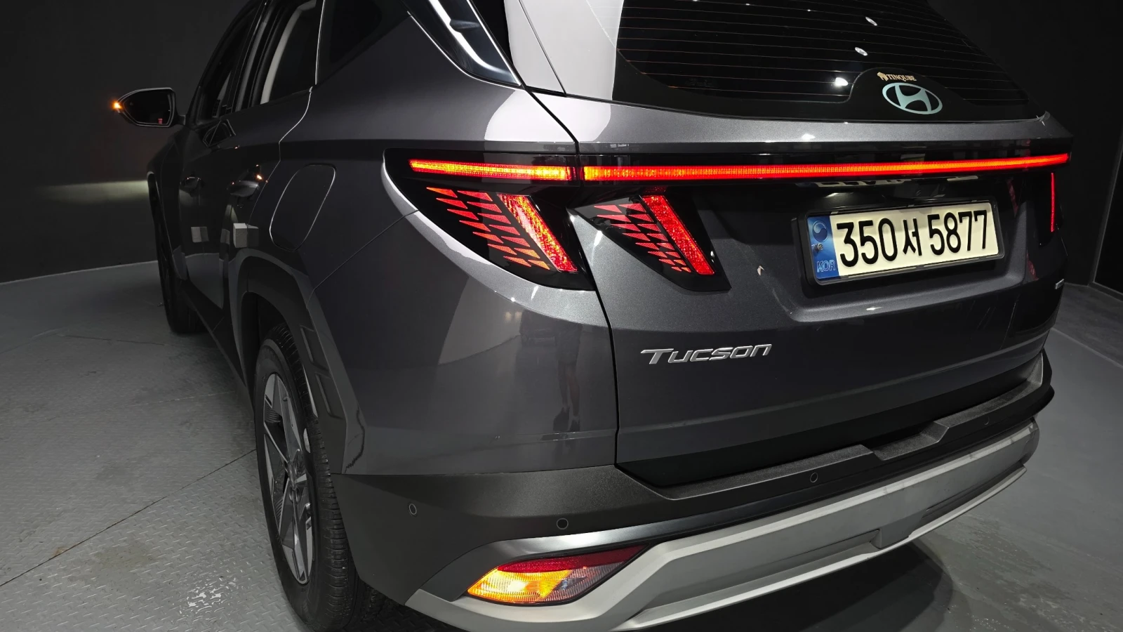 Hyundai Tucson 1.6 T-GDI 4WD INSPIRATION, снимка 6 - Автомобили и джипове - 55625215
