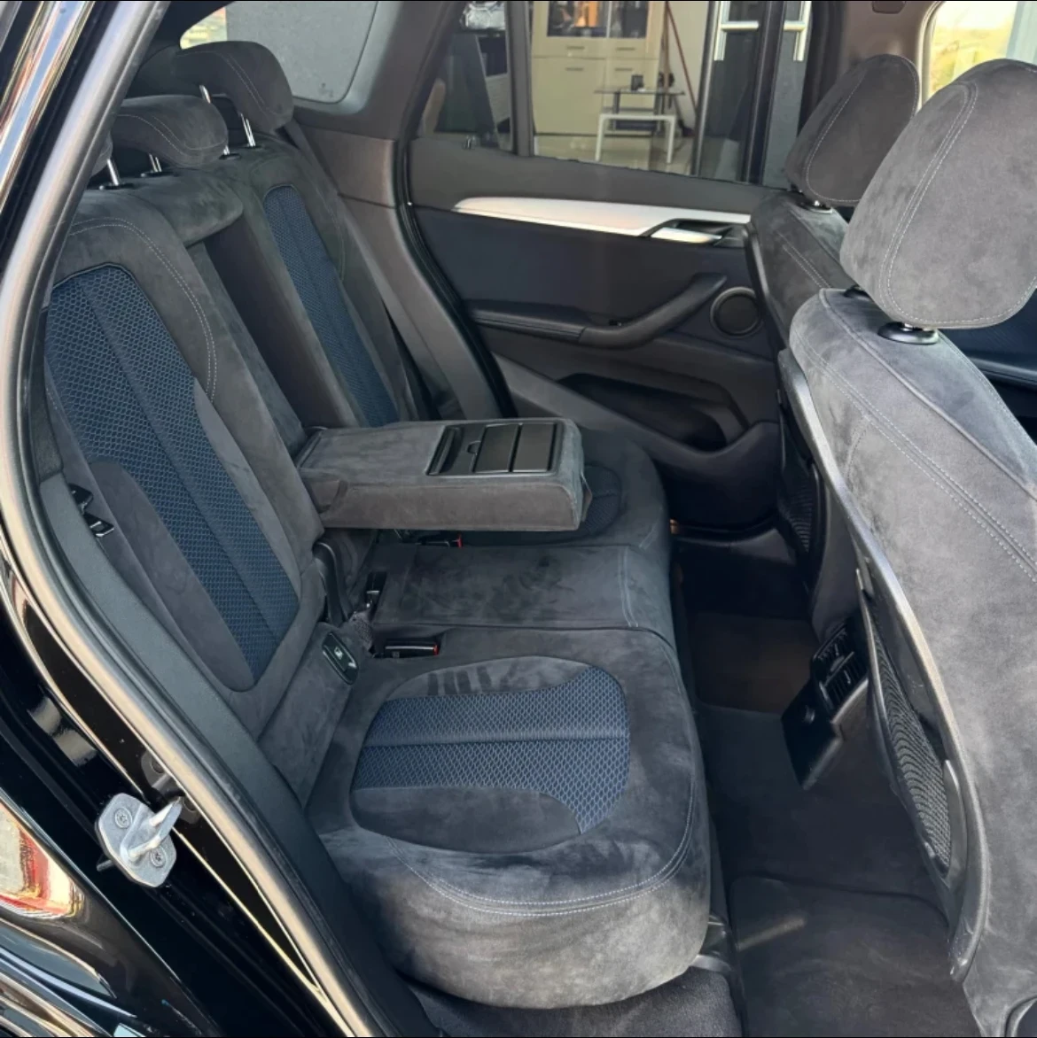 BMW X1, снимка 10 - Автомобили и джипове - 55950474