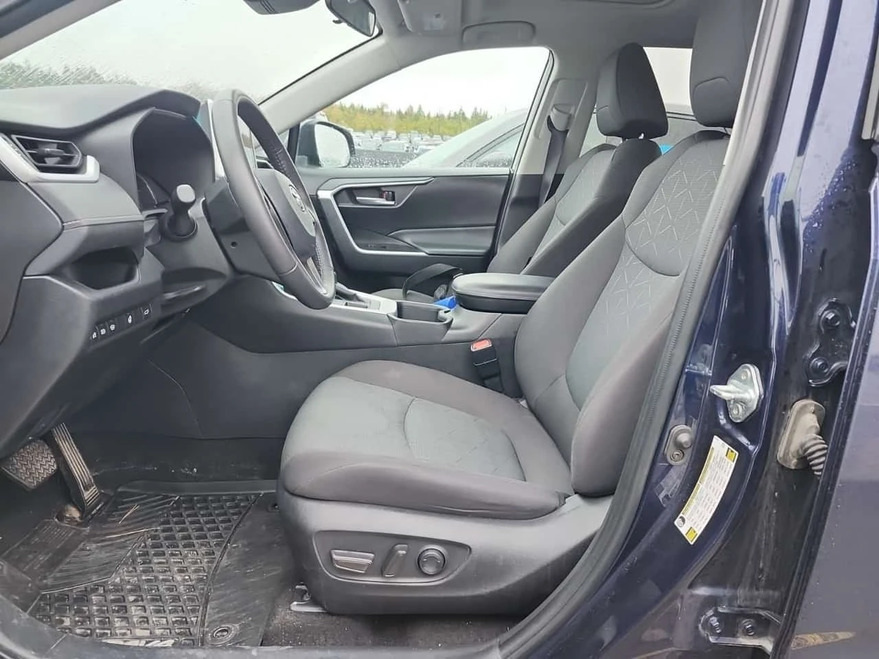 Toyota Rav4 * Awd Xle * CARFAX * ��������� * CARPLAY * ������� | Mobile.bg � ����������� 7