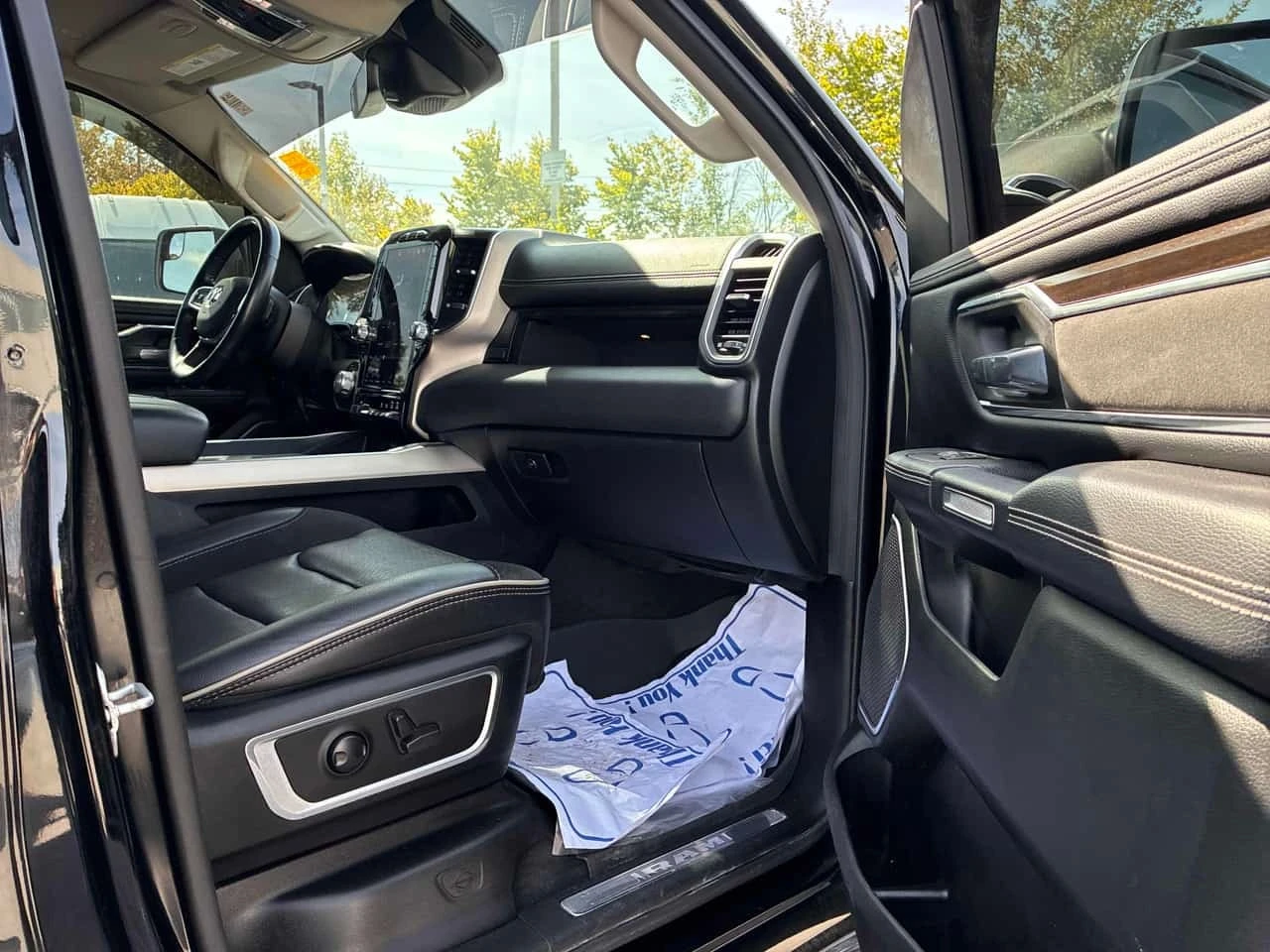 Dodge RAM 1500 * Laramie * CARFAX * ����������* K��� �� ������ | Mobile.bg � ����������� 17
