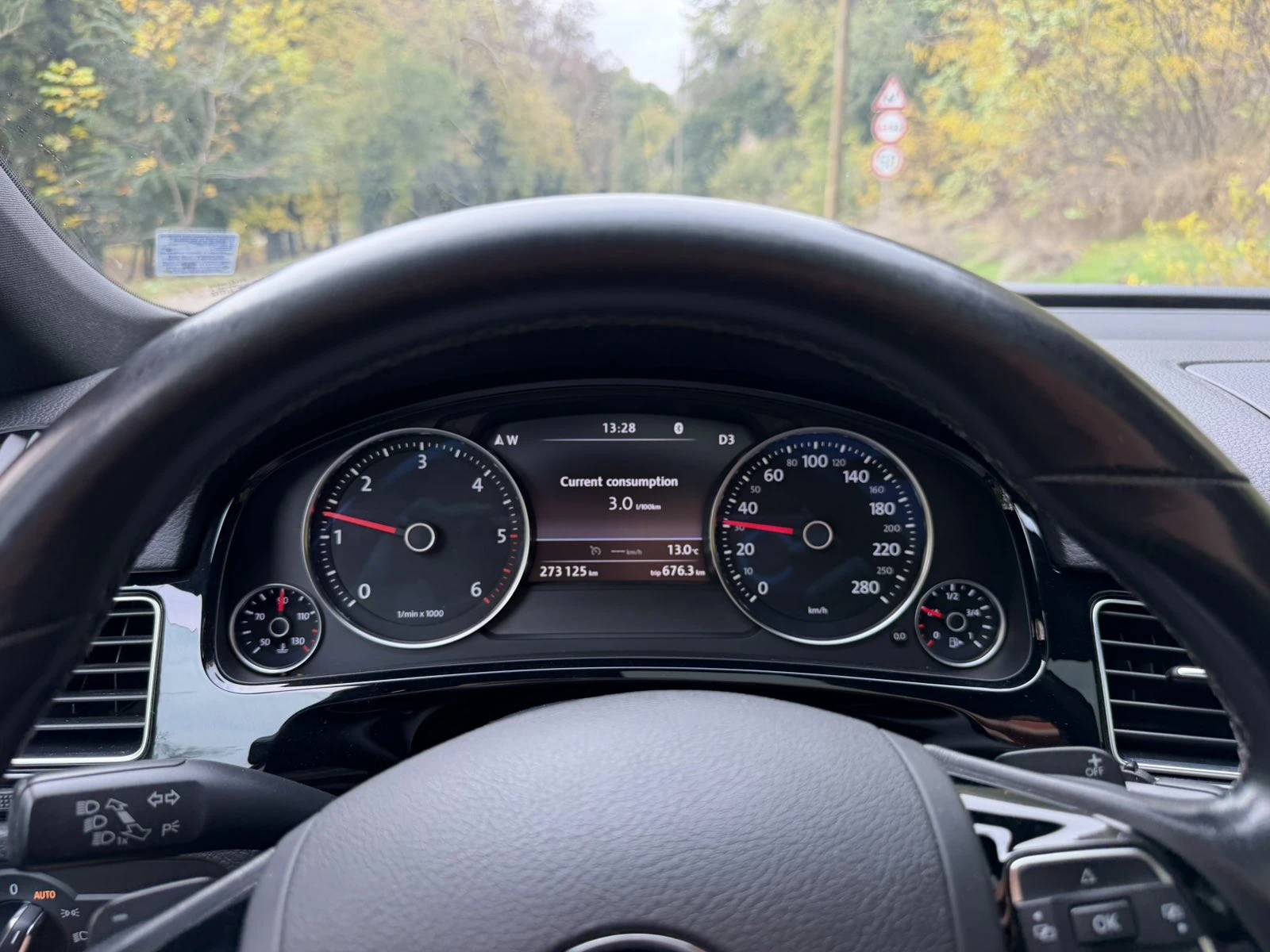 VW Touareg R-line, снимка 16 - Автомобили и джипове - 56747493