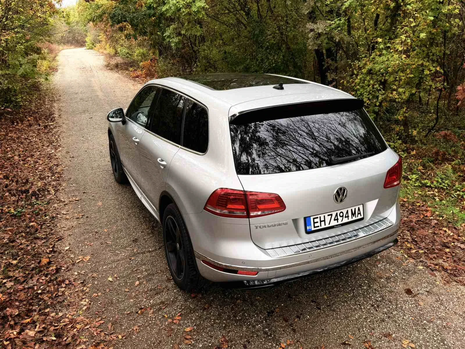 VW Touareg R-line, снимка 9 - Автомобили и джипове - 56747493