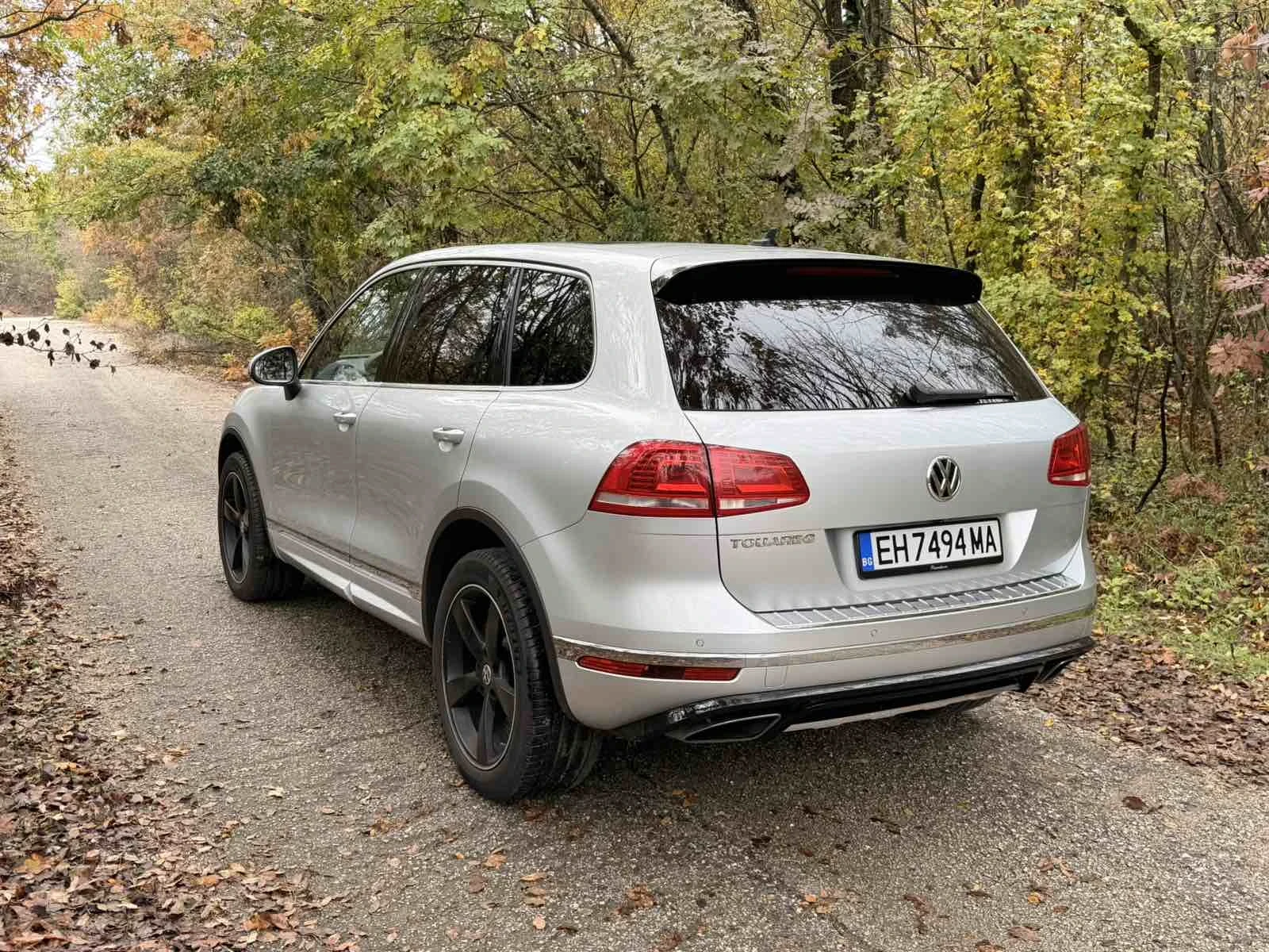 VW Touareg R-line, снимка 6 - Автомобили и джипове - 56747493