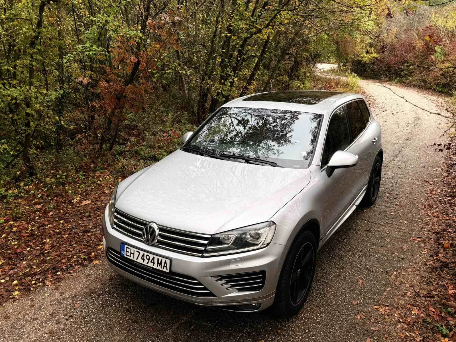 VW Touareg R-line, снимка 8 - Автомобили и джипове - 56747493