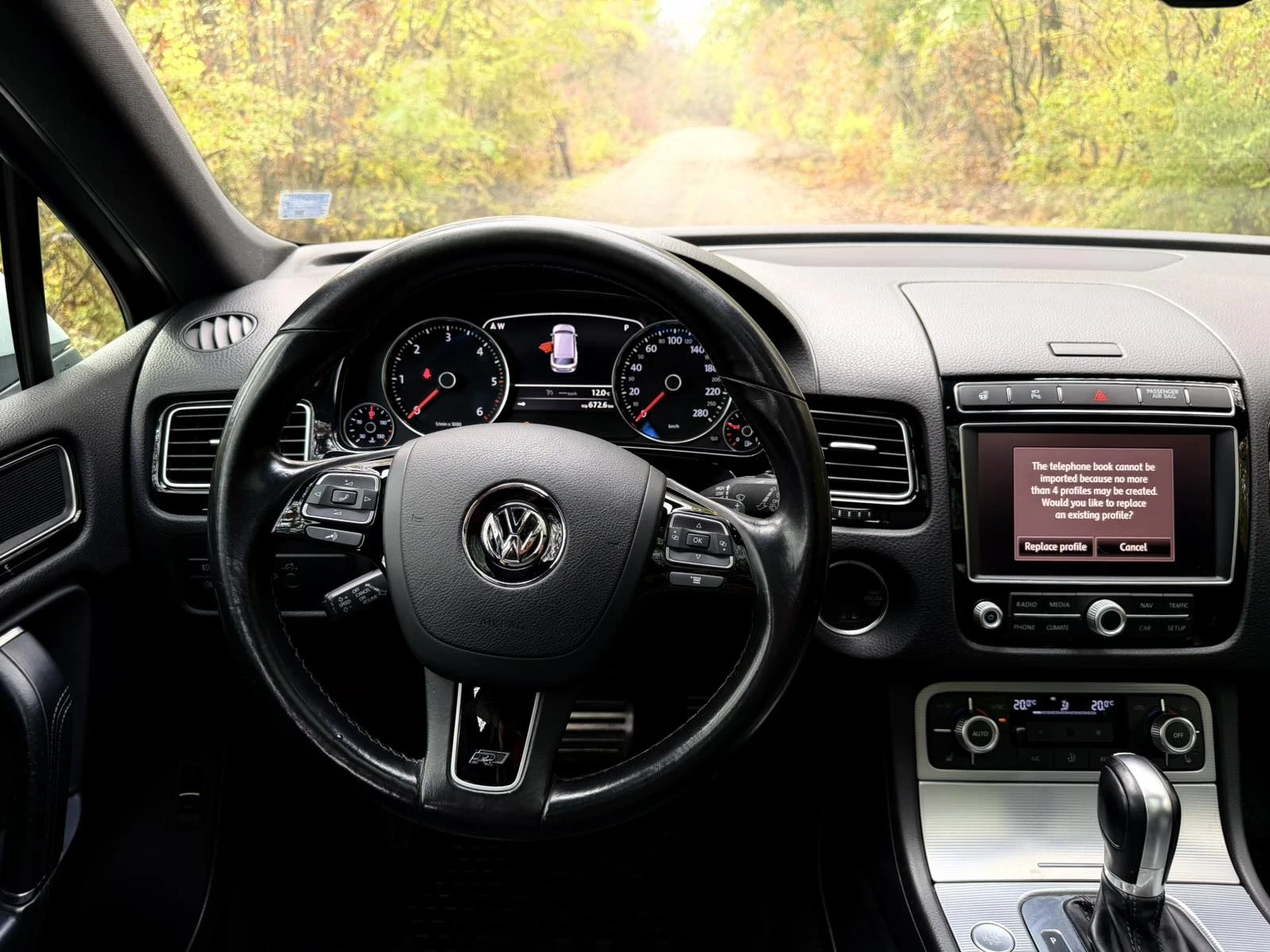 VW Touareg R-line, снимка 11 - Автомобили и джипове - 56747493
