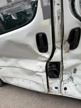 Opel Vivaro AVTOMAT 2900 | Mobile.bg    8