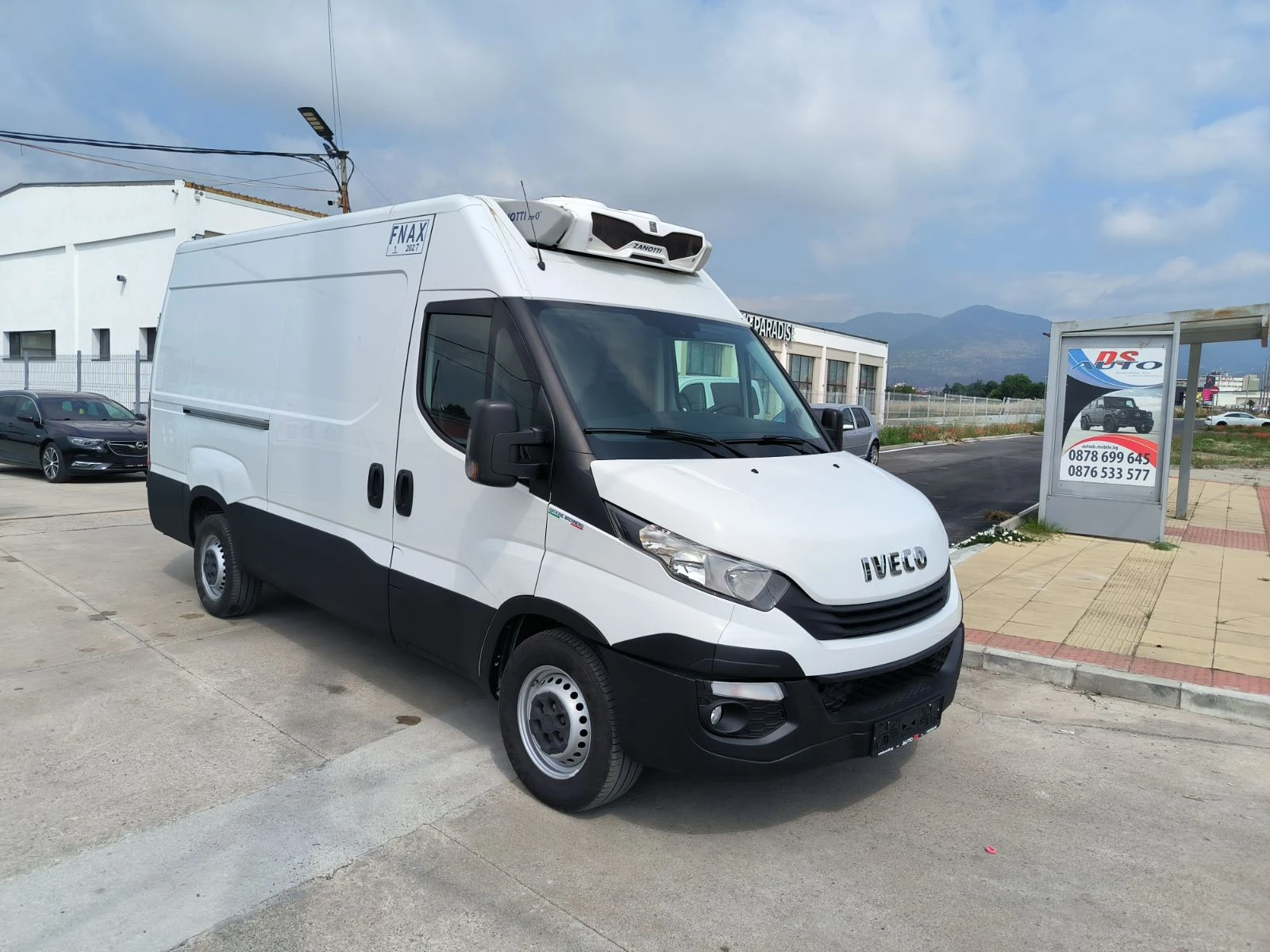 Iveco Daily 35S14-Хладилен-Euro-6B, снимка 3 - Бусове и автобуси - 54773758