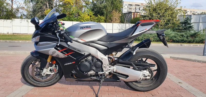 Aprilia RSV4, снимка 2 - Мотоциклети и мототехника - 48403563