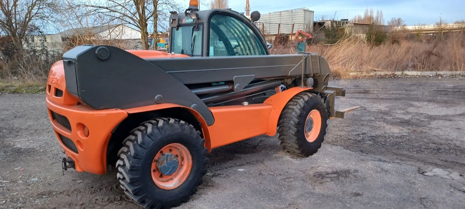 Телескопични товарачи Bobcat AUSA - изображение 3