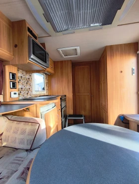 ����� �� �������� �� �������� Fleetwood Heritage 560-4
