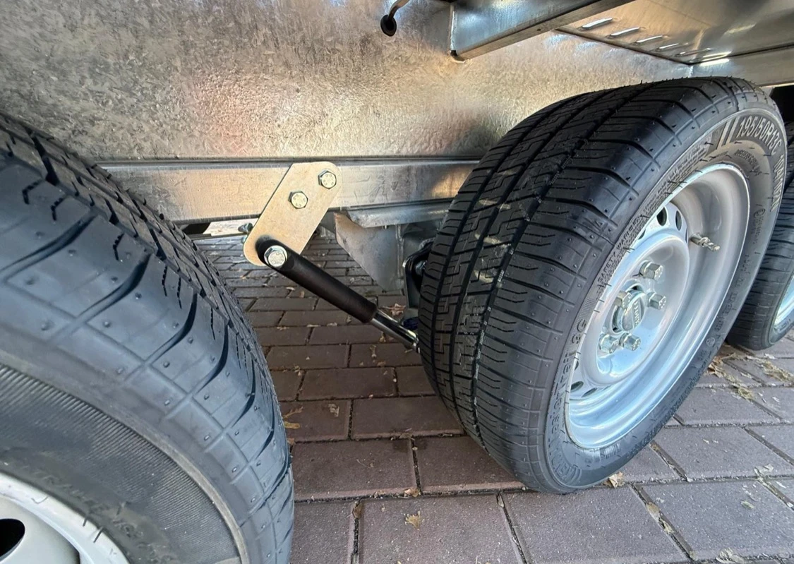 �� ��������� Agados ������� ��������� ����� 6� 2.10 3500 kg | Mobile.bg � ����������� 14