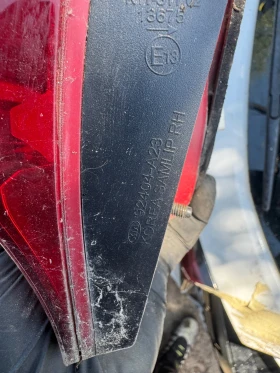 Kia ceed 2015г вътрешен десен стоп на капака, снимка 4