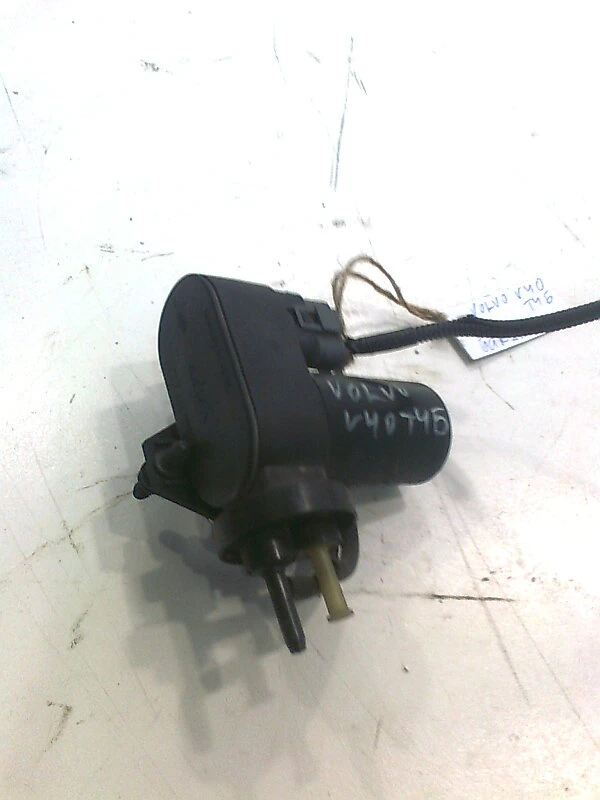 вакуум помпа за Волво В40 2.0 турбо 