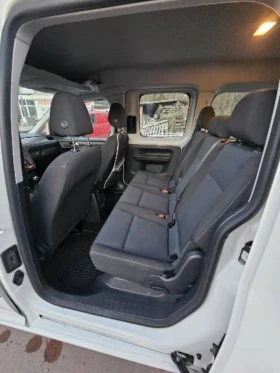 VW Caddy Пътнически 6+ 1 бартер лизинг, снимка 8