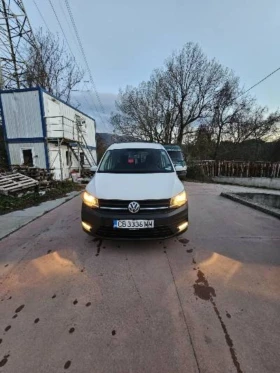 VW Caddy Пътнически 6+ 1 бартер лизинг, снимка 13
