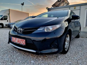 ������ Toyota Auris
