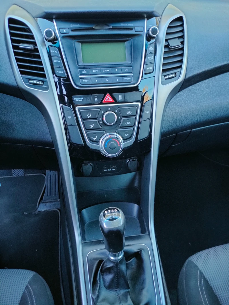 Hyundai I30 1.4 CRDI , снимка 6 - Автомобили и джипове - 38232489