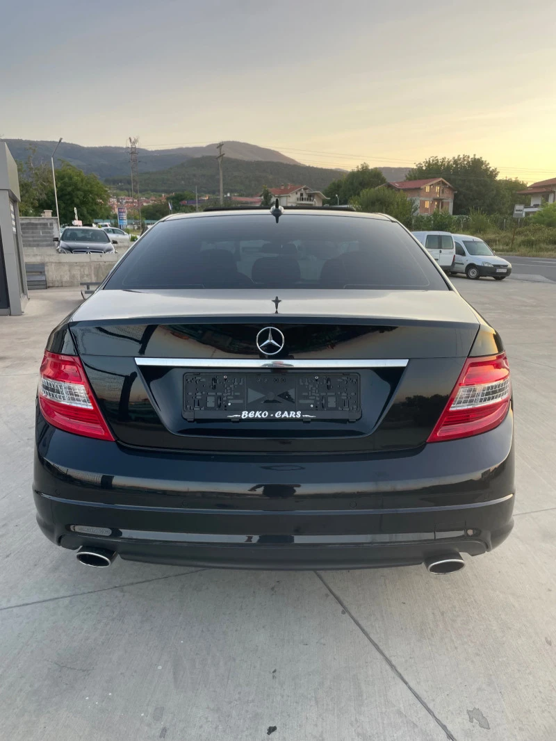 Mercedes-Benz C 350 * AMG ПАКЕТ* /Нави* , снимка 8 - Автомобили и джипове - 47437710