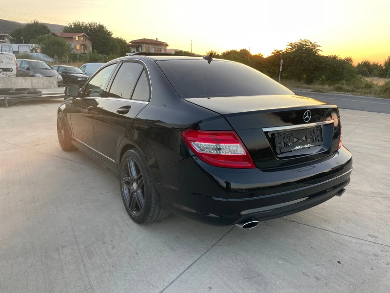 Mercedes-Benz C 350 * AMG ПАКЕТ* /Нави* , снимка 7 - Автомобили и джипове - 49562731