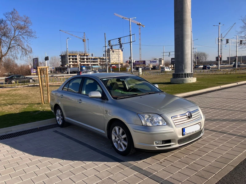 Toyota Avensis, снимка 7 - Автомобили и джипове - 48631578