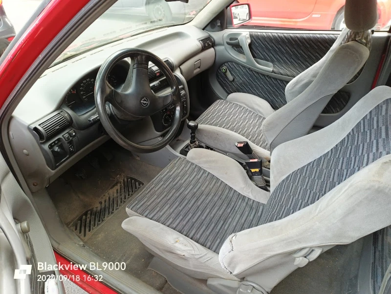 Opel Astra GT, снимка 5 - Автомобили и джипове - 47335989