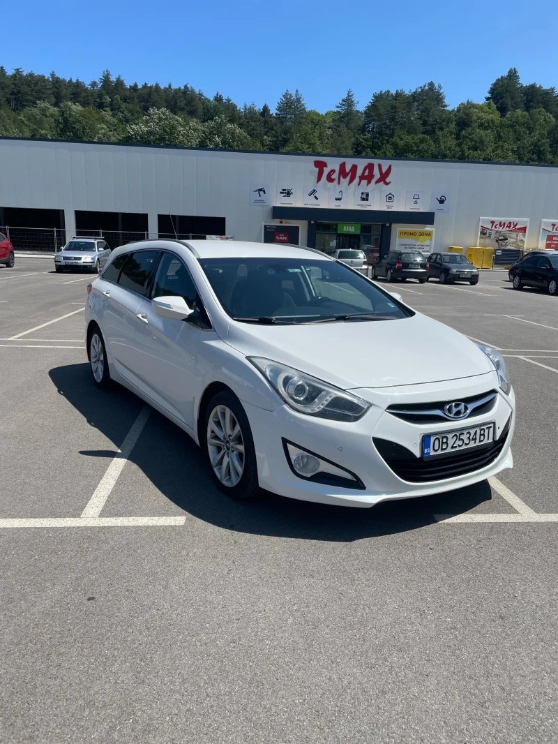 Hyundai I40, снимка 1 - Автомобили и джипове - 47487654