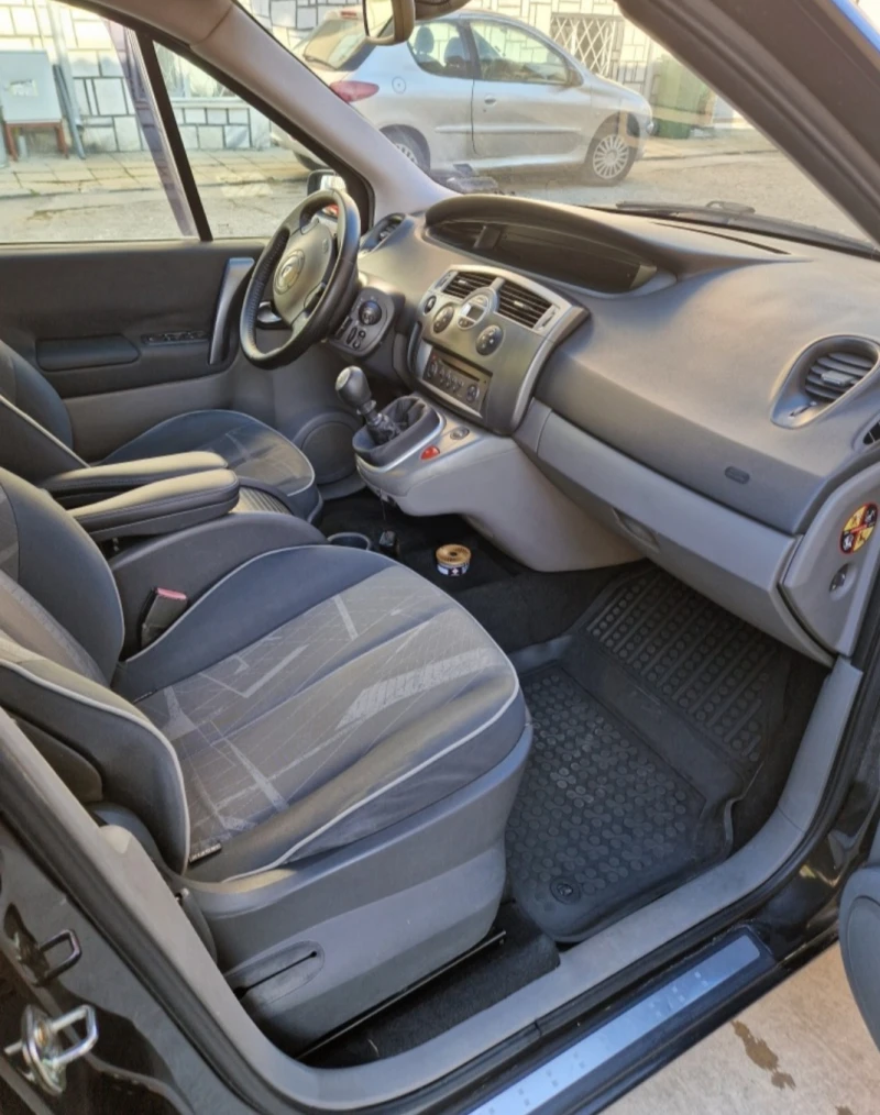 Renault Scenic 1.9 cdi 120hp , снимка 8 - Автомобили и джипове - 52867796