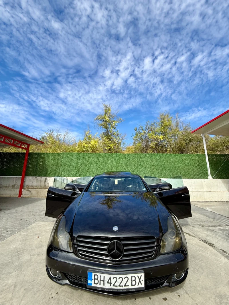 Mercedes-Benz CLS 320, снимка 2 - Автомобили и джипове - 52409604