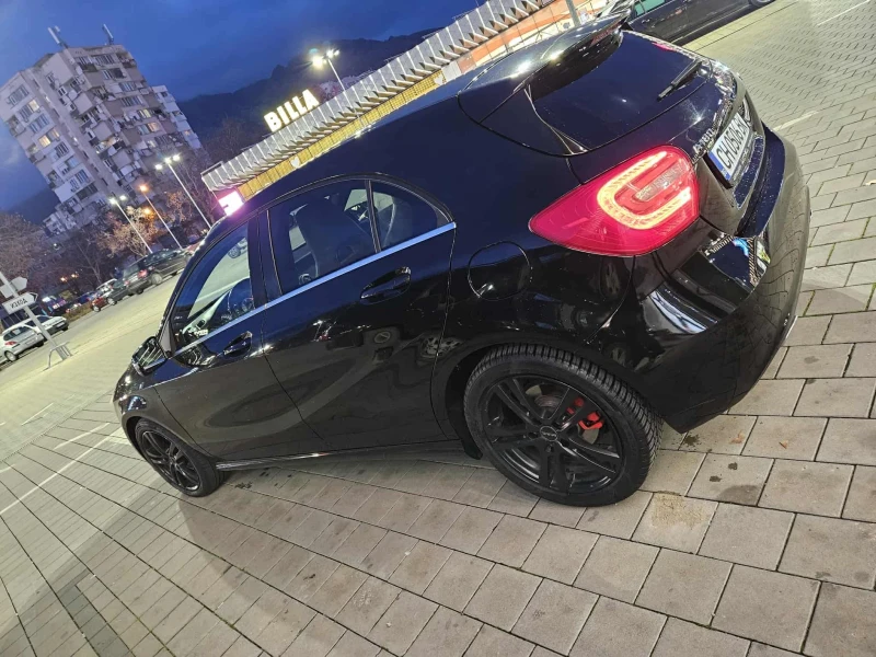 Mercedes-Benz A 180, снимка 10 - Автомобили и джипове - 52617237
