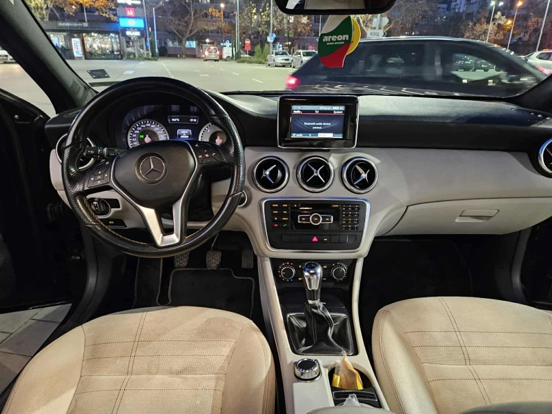 Mercedes-Benz A 180, снимка 16 - Автомобили и джипове - 52617237