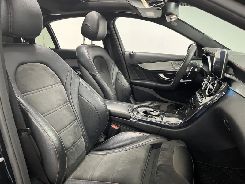 Mercedes-Benz C 43 AMG 2018* BLACK ON BLACK* BURMASTER* 360* CARBON* ALCA, снимка 11 - Автомобили и джипове - 52701935