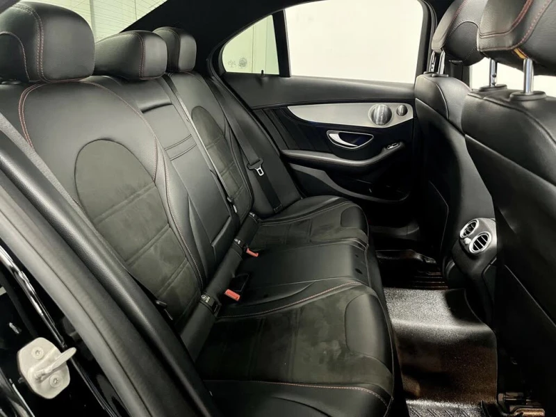 Mercedes-Benz C 43 AMG 2018* BLACK ON BLACK* BURMASTER* 360* CARBON* ALCA, снимка 13 - Автомобили и джипове - 52701935