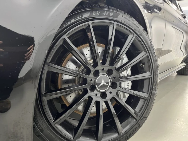 Mercedes-Benz C 43 AMG 2018* BLACK ON BLACK* BURMASTER* 360* CARBON* ALCA, снимка 5 - Автомобили и джипове - 52701935