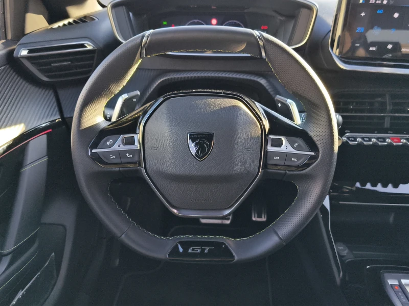 Peugeot 208 GT 1.2 110 HYBRID 48V e-DCS6 EURO 6.4//2406390, снимка 10 - Автомобили и джипове - 52738504