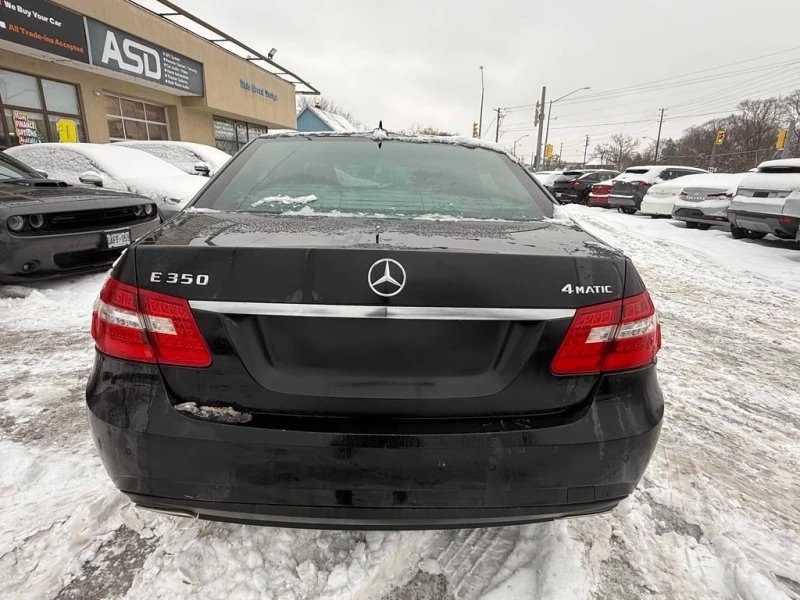 Mercedes-Benz E 350 * CARFAX * ЦЕНА ДО БГ, снимка 4 - Автомобили и джипове - 53044079