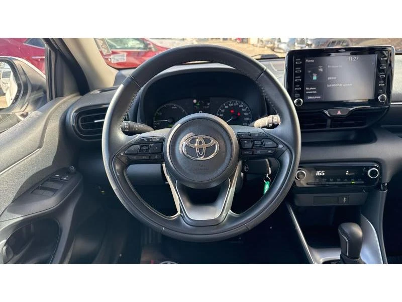 Toyota Yaris, снимка 9 - Автомобили и джипове - 48012723