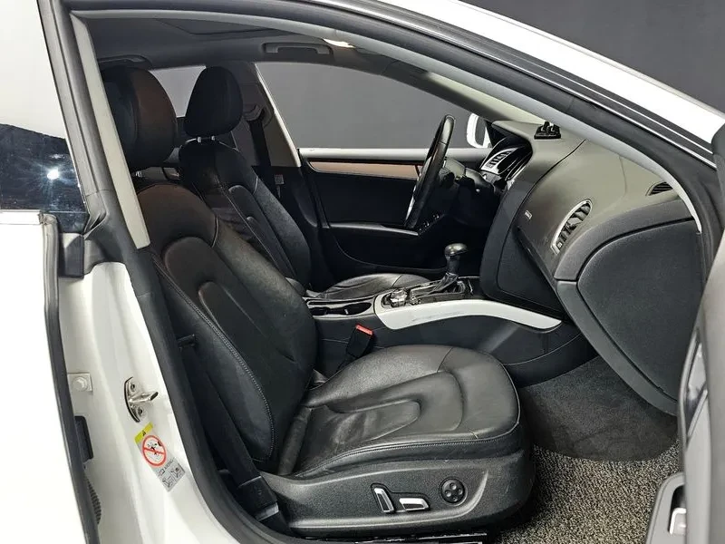 Audi A5 2.0 Tdi Quattro Sportback 8Ta, снимка 10 - Автомобили и джипове - 53283218