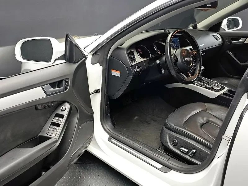 Audi A5 2.0 Tdi Quattro Sportback 8Ta, снимка 11 - Автомобили и джипове - 53283218