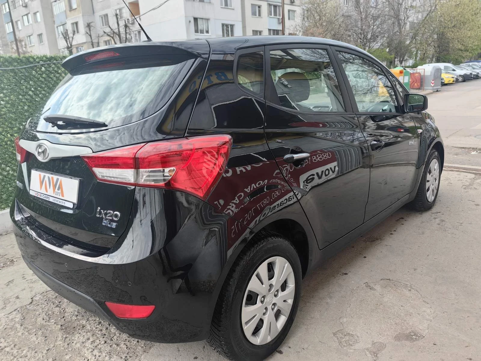 Hyundai Ix20 1.6crdi-115к.с* Евро-5* Навигация* Comfort*  - изображение 4