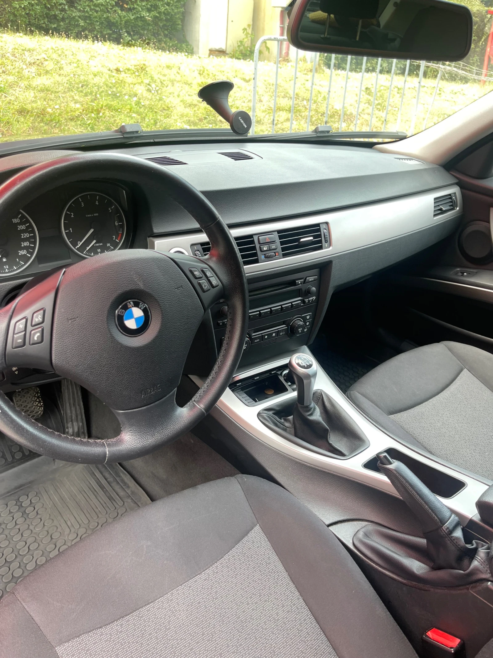 BMW 330 BMW 330 I - изображение 9