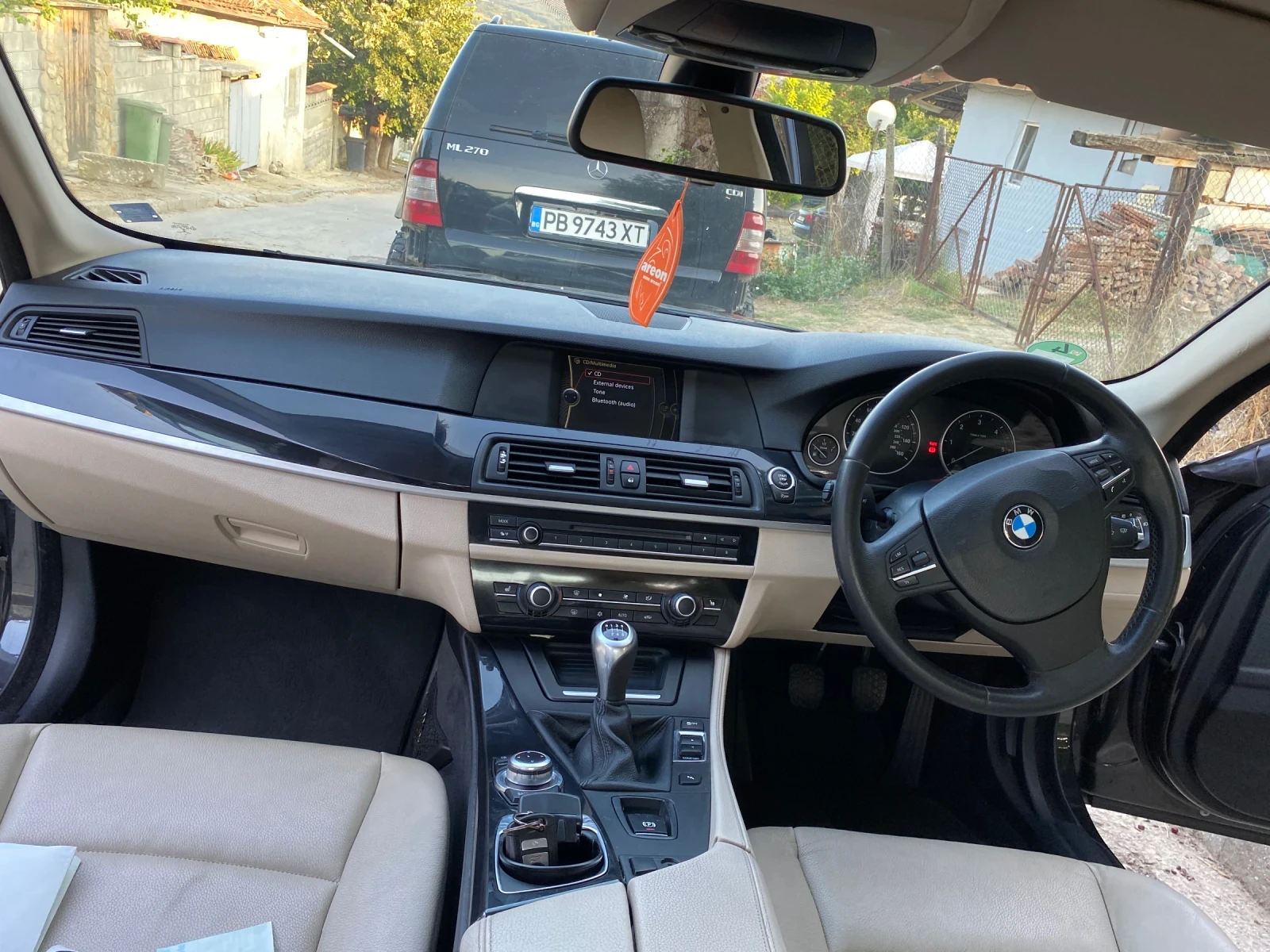 BMW 520 F 10 - изображение 5