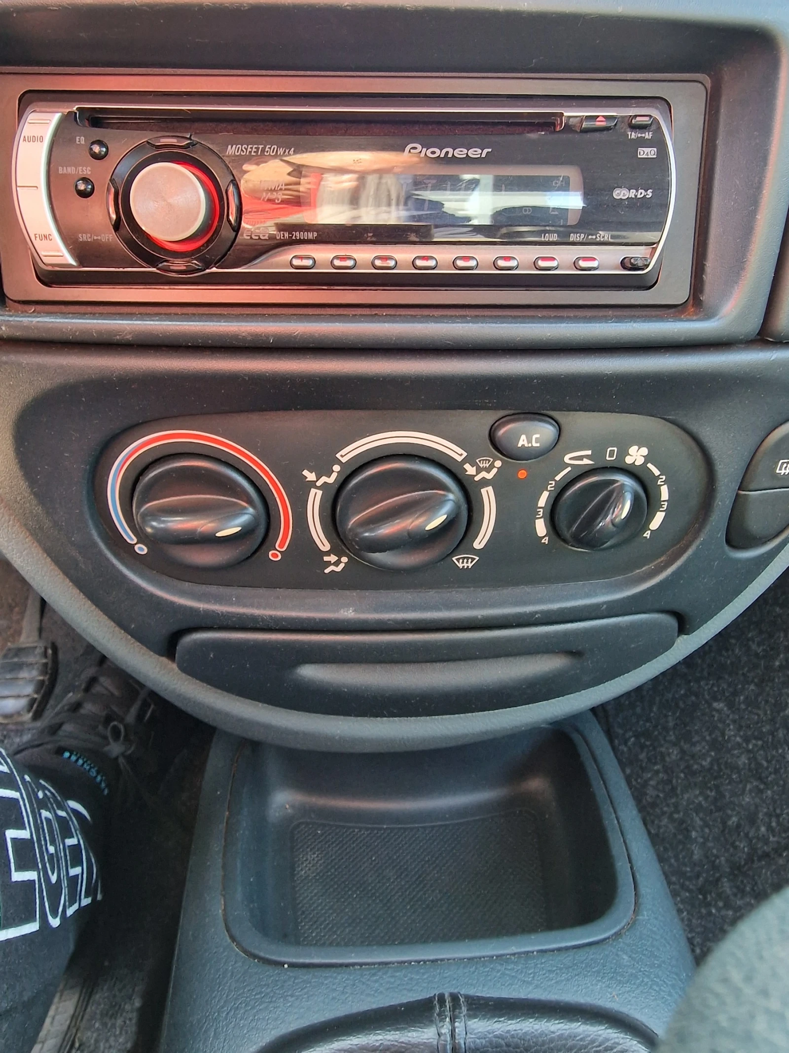 Renault Megane Coach, снимка 3 - Автомобили и джипове - 53866710