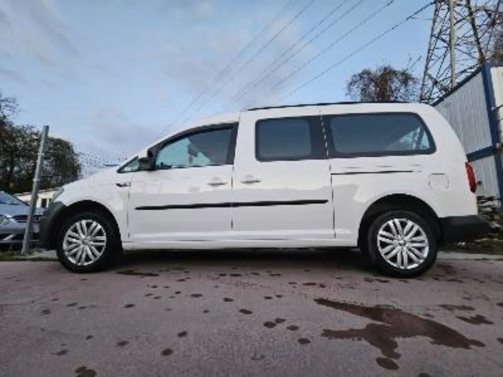 VW Caddy Пътнически 6+ 1 бартер лизинг, снимка 4 - Автомобили и джипове - 54020354