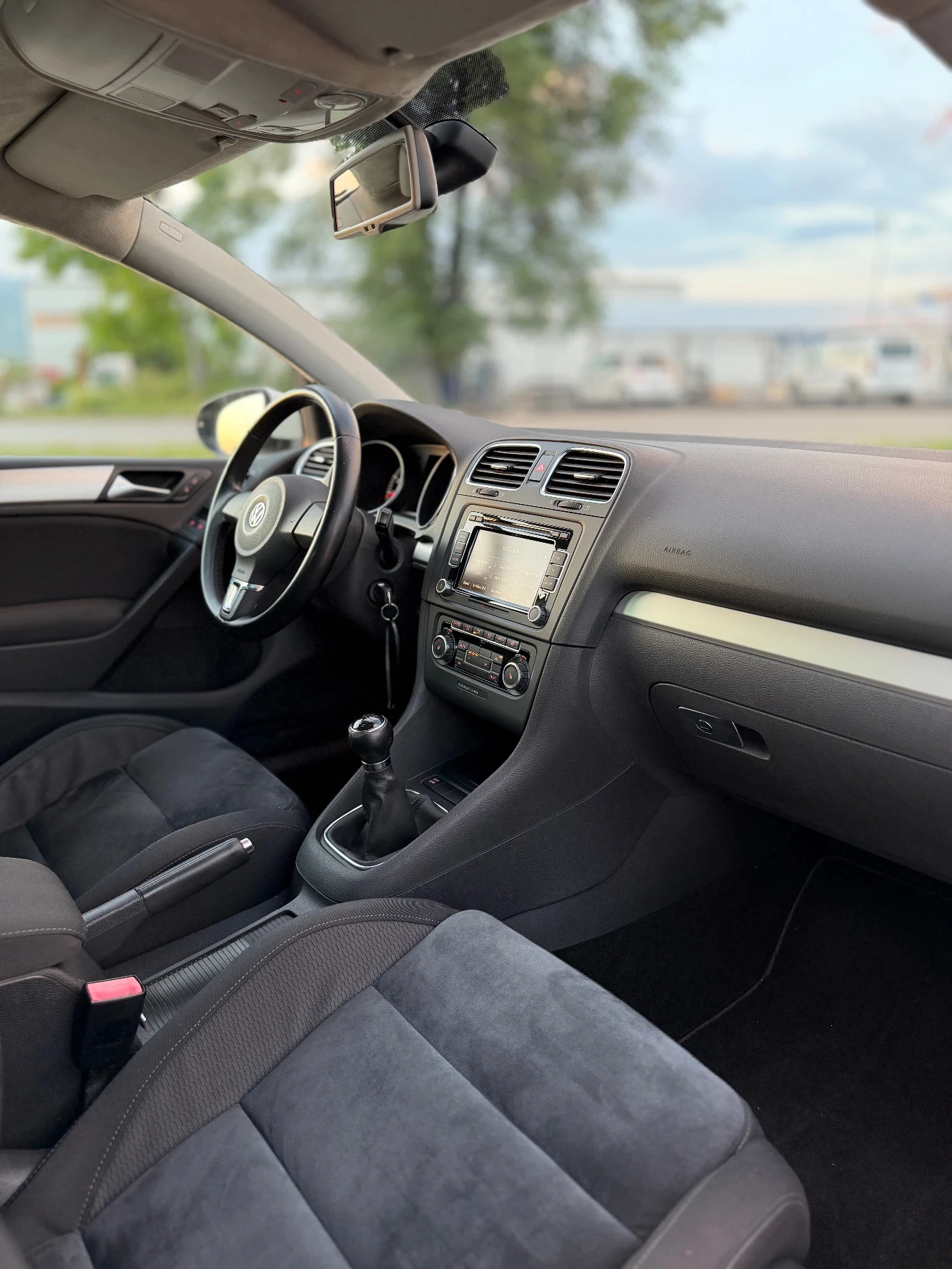 VW Golf 1.4 TSI Full Led, снимка 10 - Автомобили и джипове - 54351720