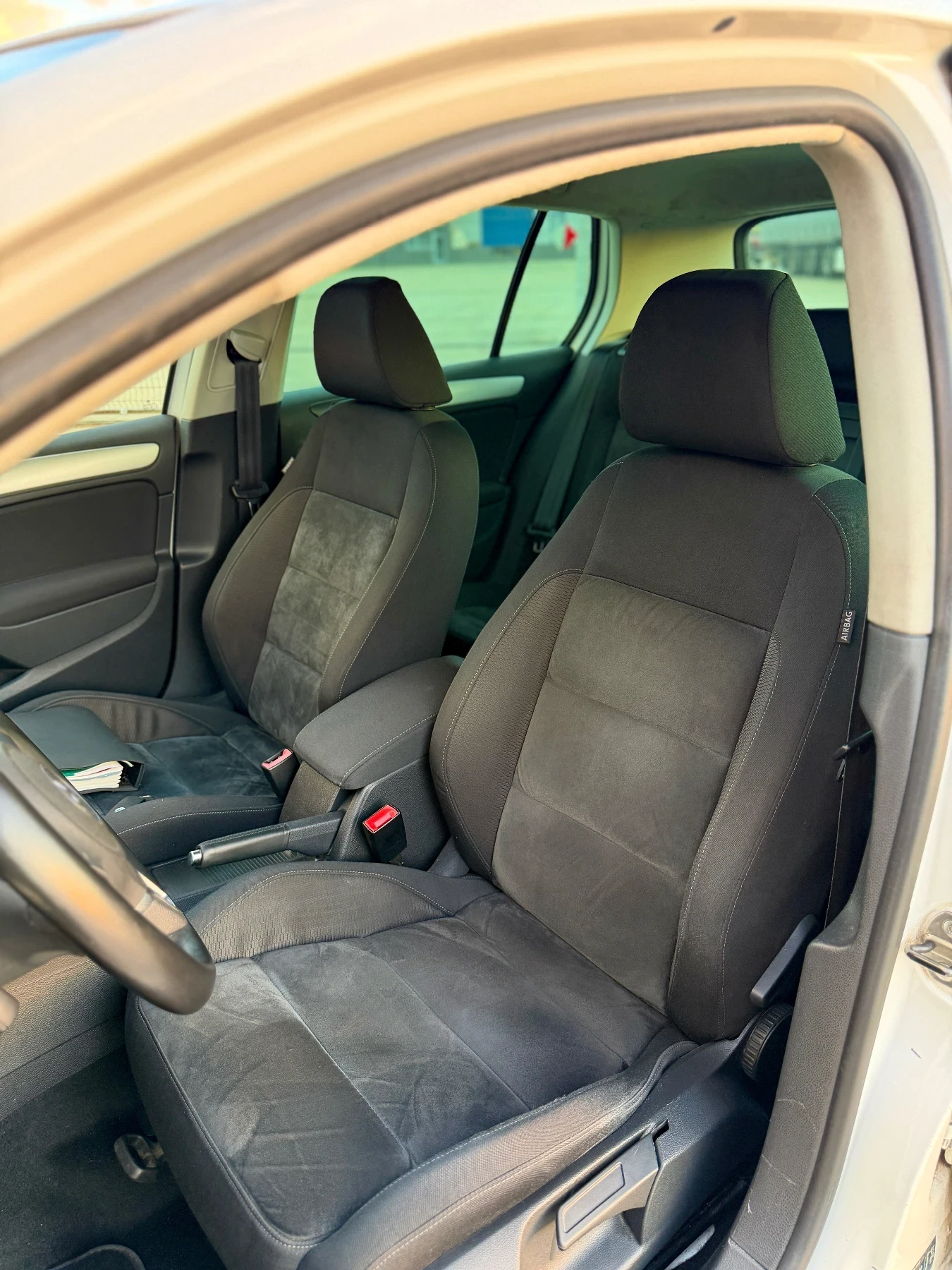 VW Golf 1.4 TSI Full Led, снимка 8 - Автомобили и джипове - 54351720