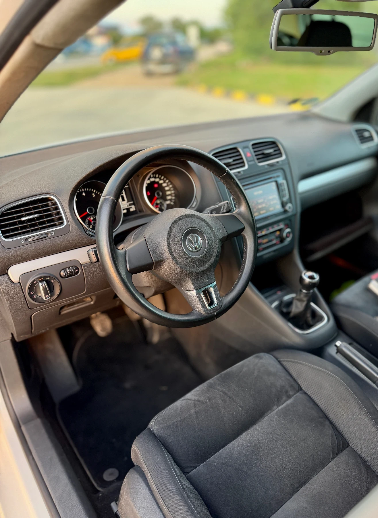 VW Golf 1.4 TSI Full Led, снимка 7 - Автомобили и джипове - 54351720