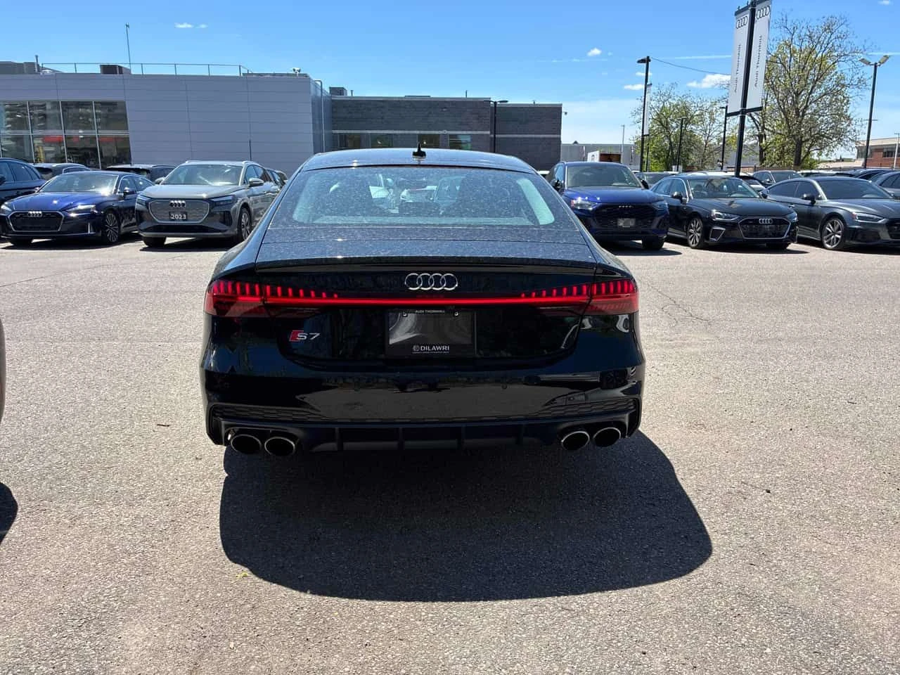 Audi S7 2.9 TFSI| HEAD-UP| 360 КАМЕРИ| ПАНОРАМА| CARFAX| , снимка 4 - Автомобили и джипове - 54640154